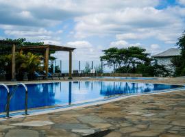 Saab Royale Resort, Hotel in Kajiado