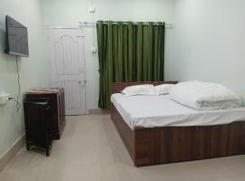 Lodge Mayra, khách sạn ở Jāmb