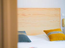 Hôtel Le Marin, hotel em Montalivet-les-Bains