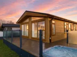 Finest Retreats - Heron Luxury Lodge