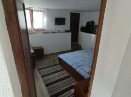 къща за гости При Приятели