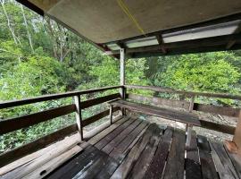 OYO 91270 Sabsa Homestay, готель у місті Кучинг