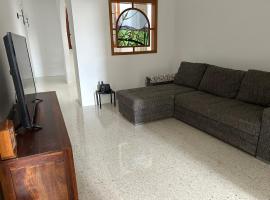 Ħal Muxi에 위치한 호텔 Apartment in Żebbuġ Malta