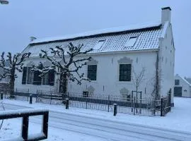 Beautiful renovated Farmhouse