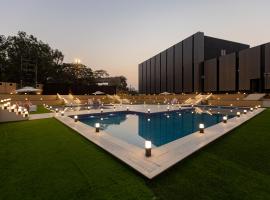 Assembly By The Democracy, hotel din Nashik