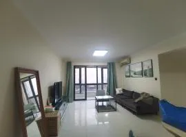 CBD area hopson 3br 2bt western bathroom