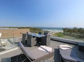 Prora Block 1 - Ferienwohnung mit Sauna, Pool, Fitness und Dachterrasse - Meerzeit