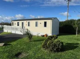 The Wendi House - Seabreeze Retreat