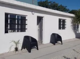 Depto con amplio parque compartido 4 personas