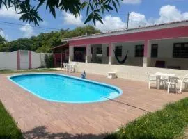 Casa c piscina pra 18 pessoas em Porto