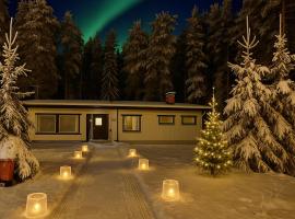 Winterwonderland Privat Villa with Sauna and big yard, hotel a Rovaniemi