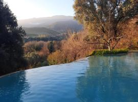 MAROC LODGE Atlas Mountain Retreat, hotel di Amizmiz