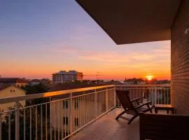 Terrazza vista mare-Parcheggio gratuito -3Min A14 -Mastrangelo Beach