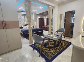 Hotel Anmol & Rooms, hotel 