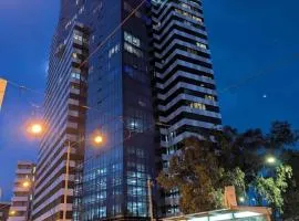 Premium Apartment with 2 Beds 1 Bath