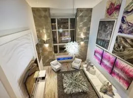 Stunning 4 BR 3 BA Convention Center Gaslamp Petco