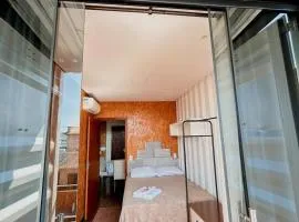 Green Loft Container