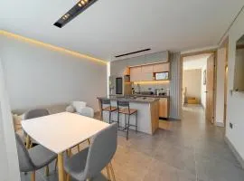 Cielo Verde 101-Luxury Apartment 3 Min from Airport JMC