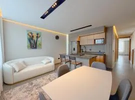 Cielo Verde 201-Luxury Apartment 3 Min from Airport JMC