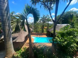 At Rosies on Robin - Luxury & Comfort, hotelli kohteessa Rustenburg