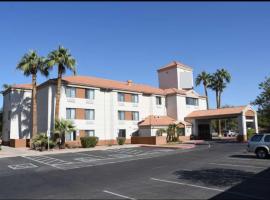 Sky Harbor Airport Inn โรงแรมใกล้สนามบินนานาชาติฟีนิกซ์ สกายฮาร์เบอร์ในฟีนิกซ์