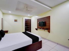 Hotel Mini Escape Perungalathur, hotel sa Chennai