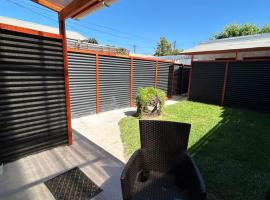 Motherhome 2 personas, hotel in Melipilla