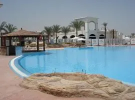 Alma & Thiago House