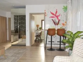 Wolkenfrei am Sonnenhang - Moderne Wohlfühl-Oase mit sonniger Süd-Terrasse