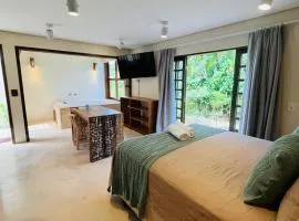 Studio com Jacuzzi na Natureza Casal Baoba Suite