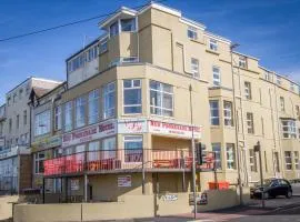 New Promenade Hotel