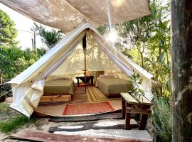 Glamping Tribu Nómade para 2, מלון בפונטה דל דיאבלו