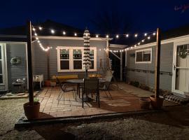 Quaint Backyard Refuge, hotel a Jacksboro