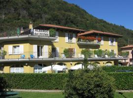 Hotel Del Fiume, hotel v destinácii Cannobio