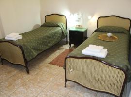 Hotel Touring Club, hotel en Trelew