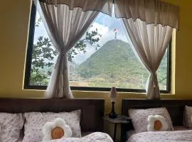 YOLO homestay Lô Lô Chải