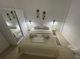 Bengu Sea Side View on Poros Island for 2 or 3 persons
