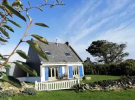Holiday Home in Plozévet near Beaches