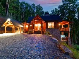 Misty Mountain Luxury mountain cabin with breathtaking views, hot tub, & game room!