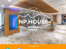 NP House- Social Hotel&Coworking by Networking Premium, Free Ski Shuttle, hotel in Bansko