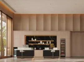 Revival Vista Hotel 解放碑洪崖洞夜景店