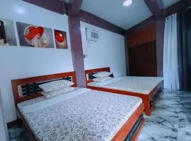 Modern Oceanview Room Good for 5 Pax Adults Glenmark's Homestay