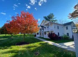 Golden Gables Inn Dazzler Select by Wyndham