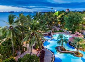 Cholchan Pattaya Beach Resort - SHA Extra Plus, resort em Naklua