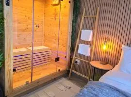 Luxury Spa unit, Private Sauna, Central Ballito