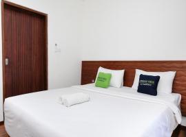 Urbanview Hotel Arta Guna Casa，克羅柏坎的飯店