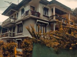 Aurora Farmstay, hotel i Rongli