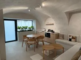 Mercure Nice Marché Aux Fleurs