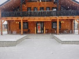 Domi Chalet, hotel en Şişeşti