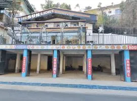 The Sunlight Hotel & Restaurant